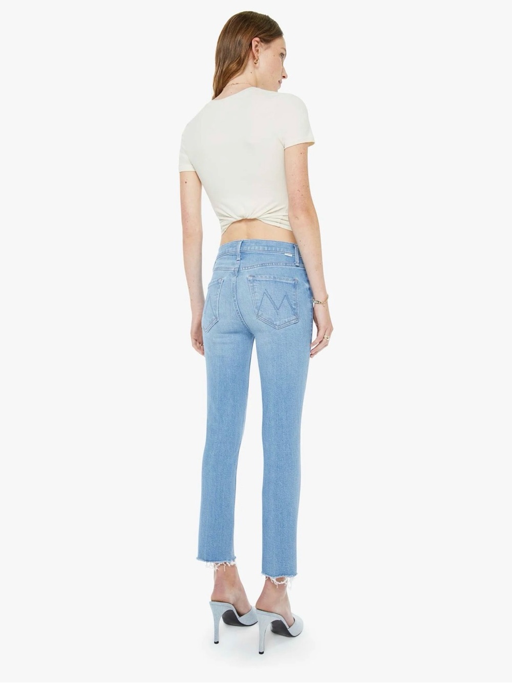 MOTHER The Mid rise dazzler crop fray in satisfy your cravings. Size 31.